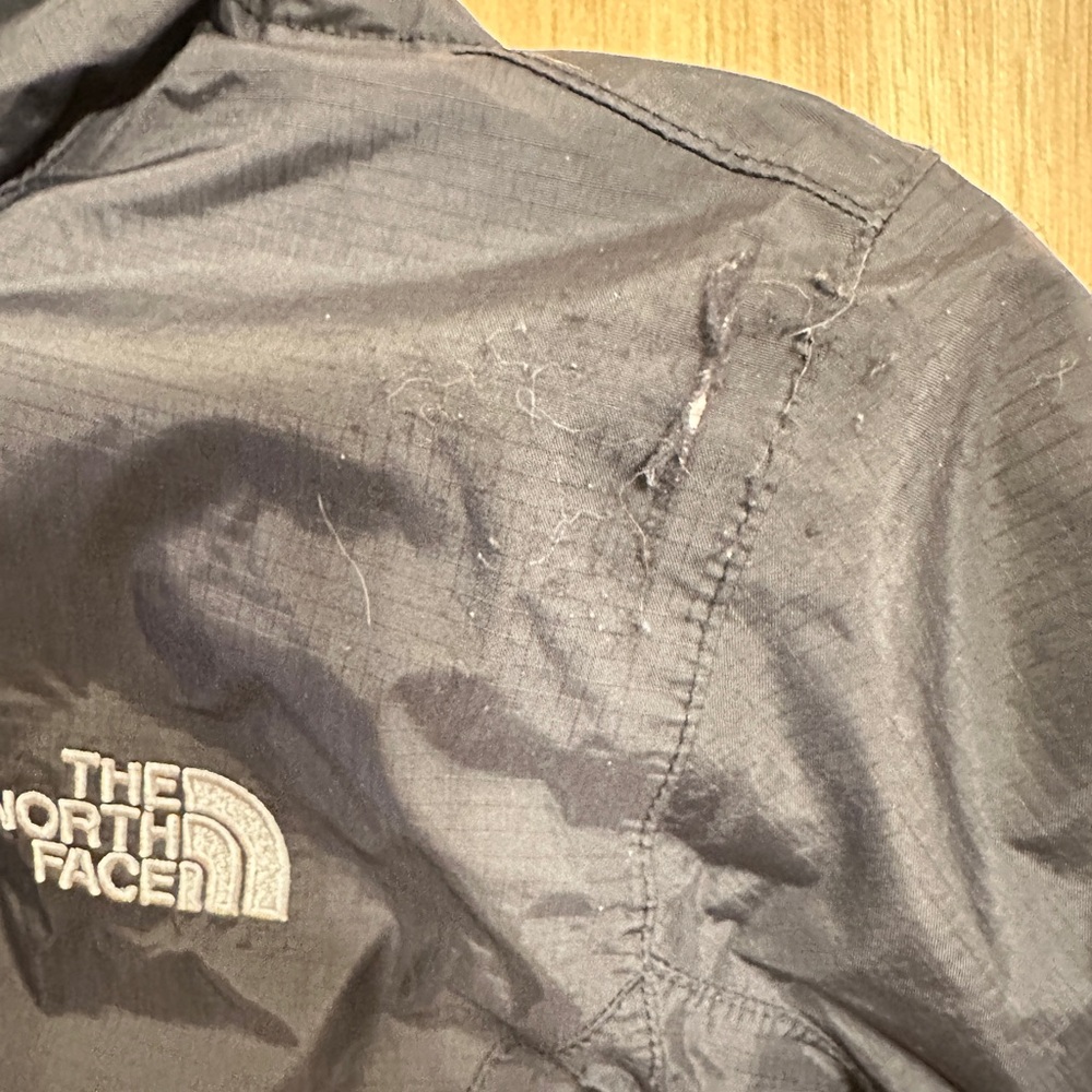 The North Face Dryvent Jacket Small Black - Picture 7 of 11